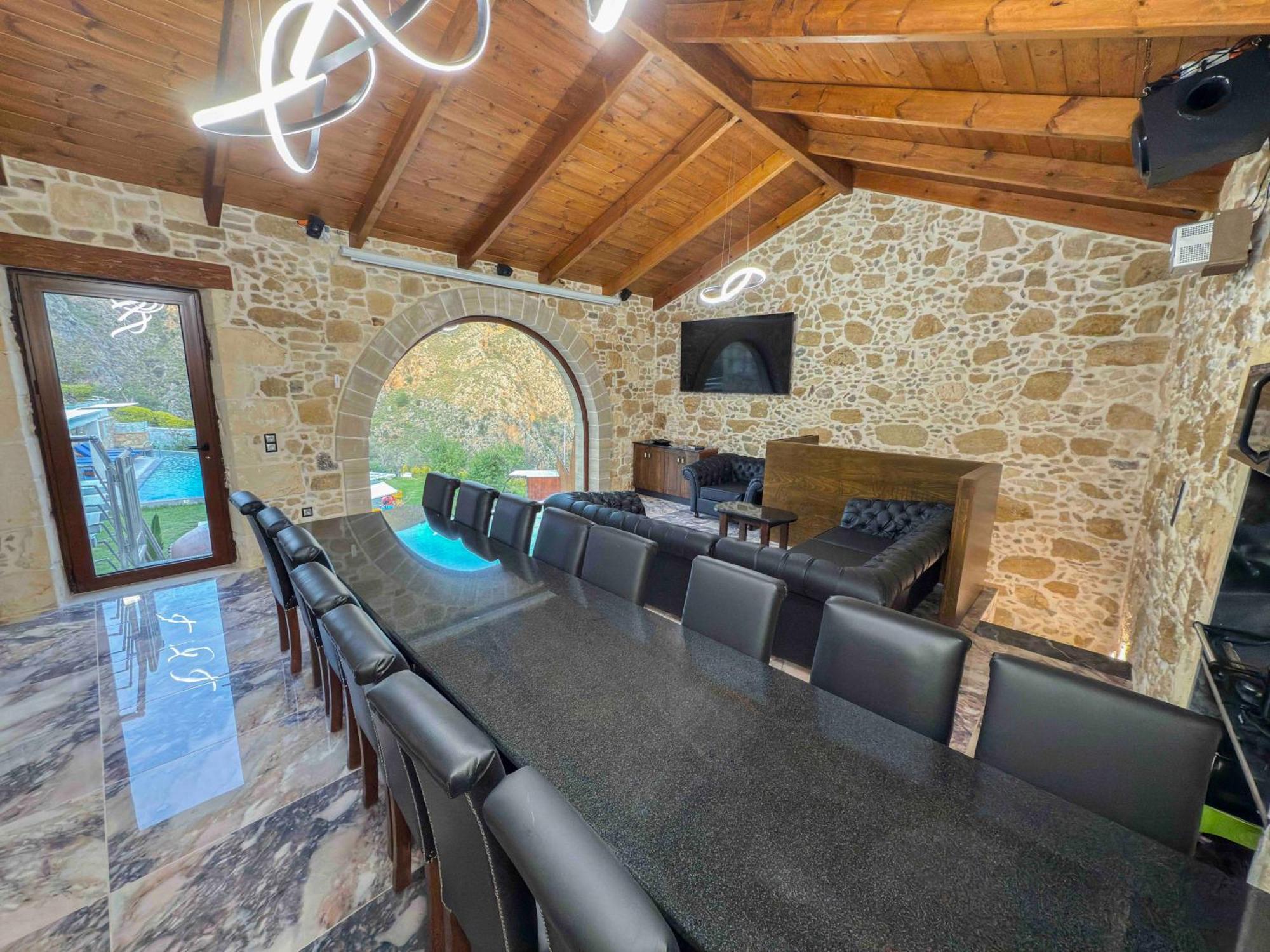 Heated Private Ozone Salt Pool, Jacuzzi, Cinema Inside & Outside, Ping Pong, Billiard, Ps5, Playground, Giant Chess, Giant Monopoly, Table Football, 3X Surround Sound - Villa Rokka Luxe Kissamos Luaran gambar