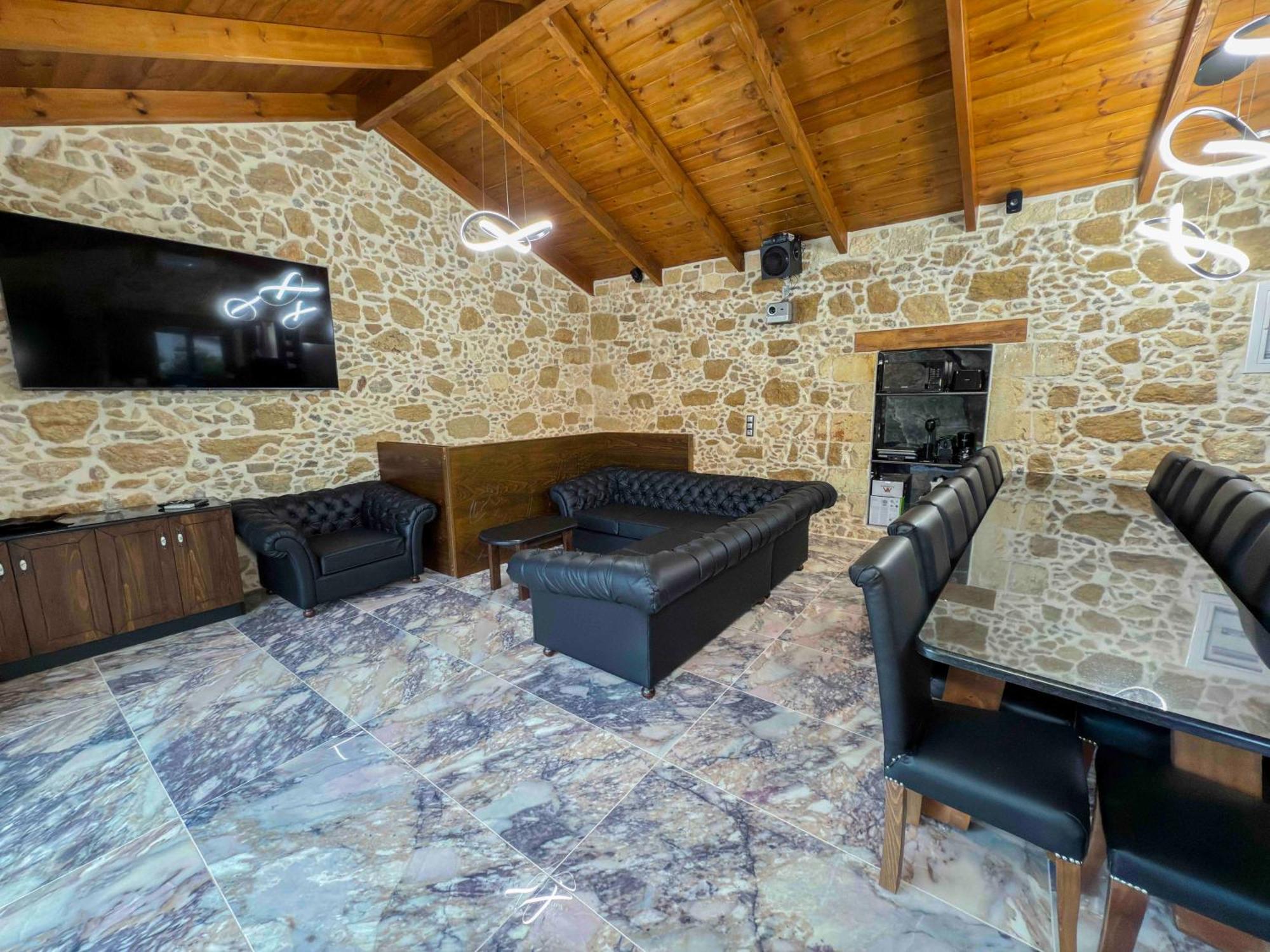 Heated Private Ozone Salt Pool, Jacuzzi, Cinema Inside & Outside, Ping Pong, Billiard, Ps5, Playground, Giant Chess, Giant Monopoly, Table Football, 3X Surround Sound - Villa Rokka Luxe Kissamos Luaran gambar